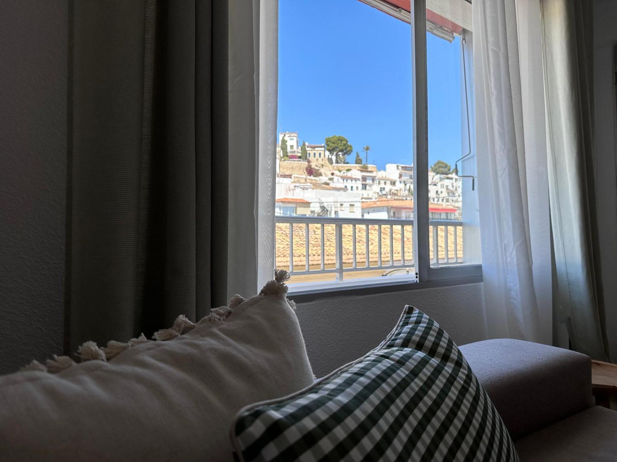 Precioso Apartamento De 3 Dormitorios Con Acceso Directo A La Playa ألتيا المظهر الخارجي الصورة
