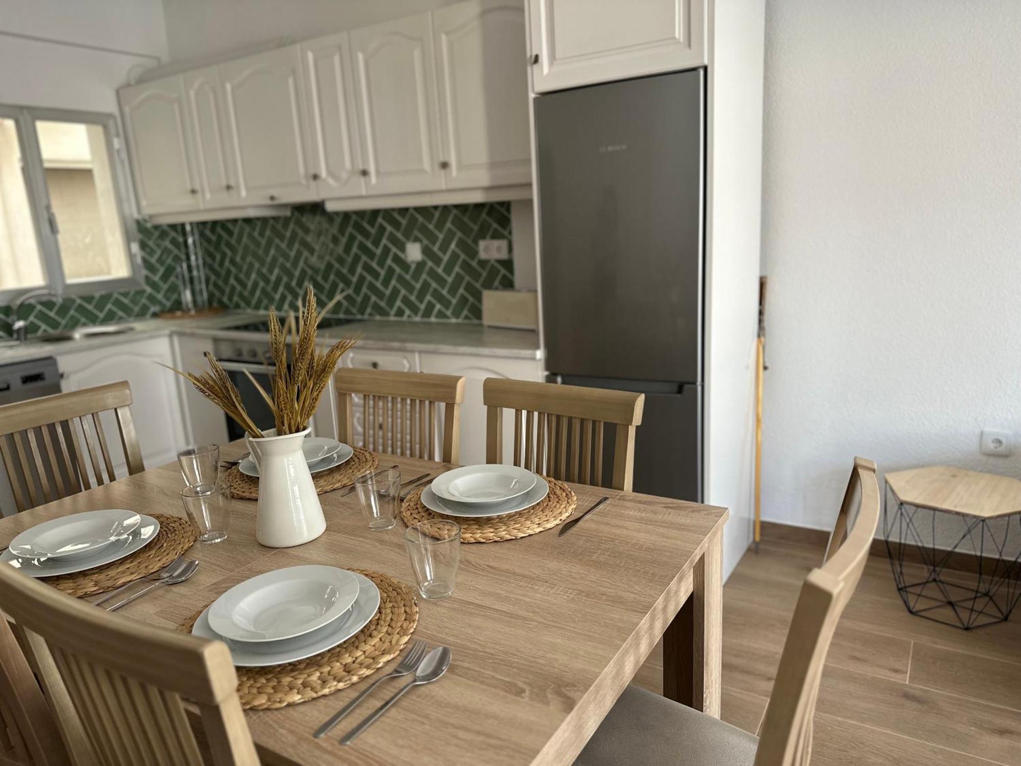 Precioso Apartamento De 3 Dormitorios Con Acceso Directo A La Playa ألتيا المظهر الخارجي الصورة